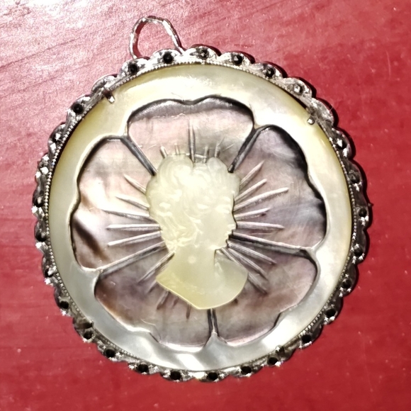 Amazing Antique 800 Silver Carved Shell Marcasite Cameo Brooch - Picture 5 of 13